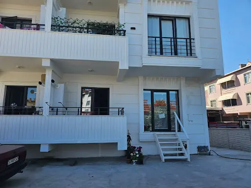 ELİFCE BAYAN KUAFÖRÜ