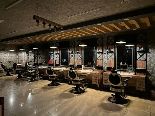 İdris Akıncı Barber Clup 3