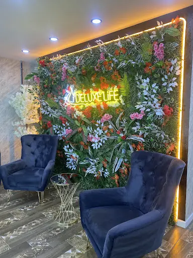 DELUXE LİFE GÜZELLİK MERKEZİ