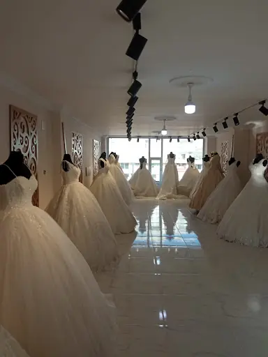 İzmir moda gelinlik & kuaför & abiye