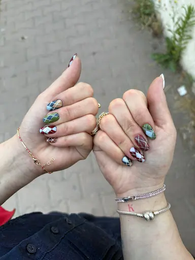 Virtu Nail Bar