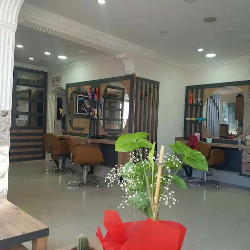 BULUT BAYAN KUAFÖRÜ & BUZ LAZER EPİLASYON CİLT BAKIM ANTALYA