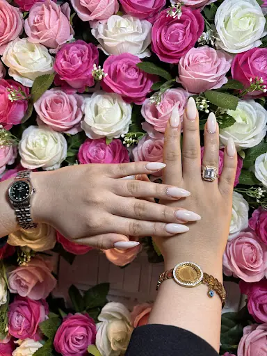 MERVE COSHAN BEAUTY STUDIO 2