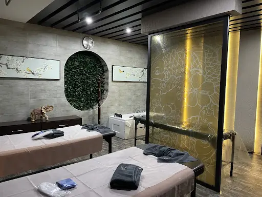 Lake Spa 2