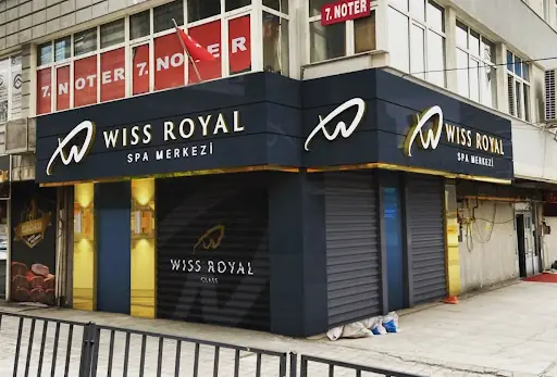 Wiss Royal Spa 2
