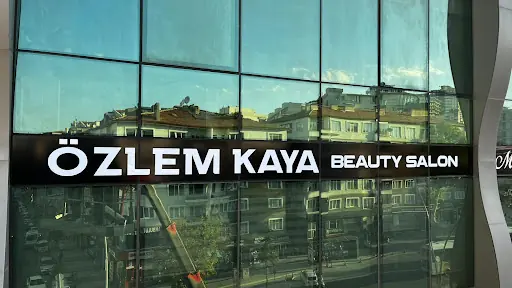 Özlem Kaya Beauty Salon