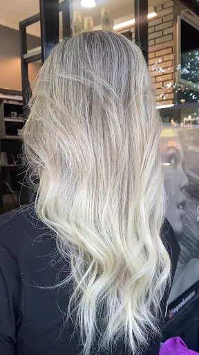 Okan Karataş Hair Studio 3