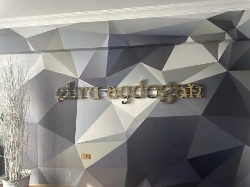 Ebru Aydoğan Makeup & güzellik salonu (elit’s)
