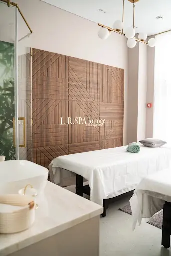 L.R. SPA lounge 4