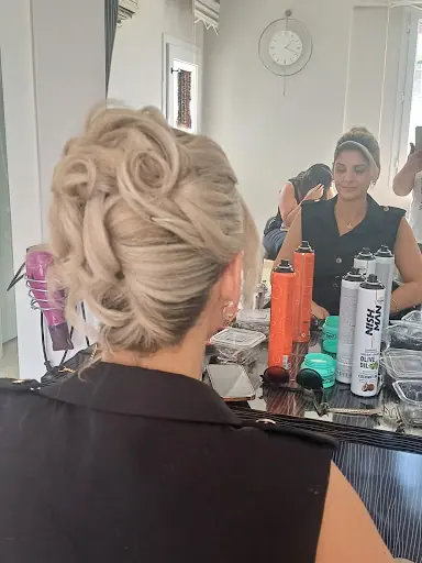 Çiğdem kuaför salonu 4