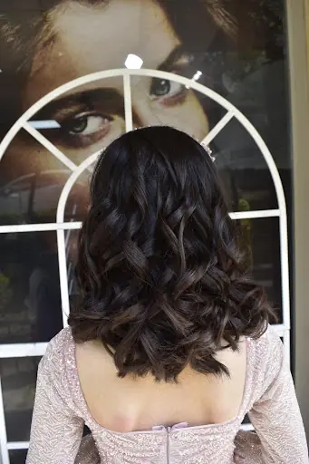 Nesrin geçkin hair style 2