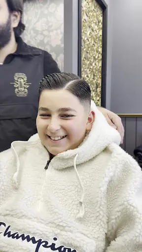 Ahmet BÜYÜKKAYIN Barber&Beauty 3