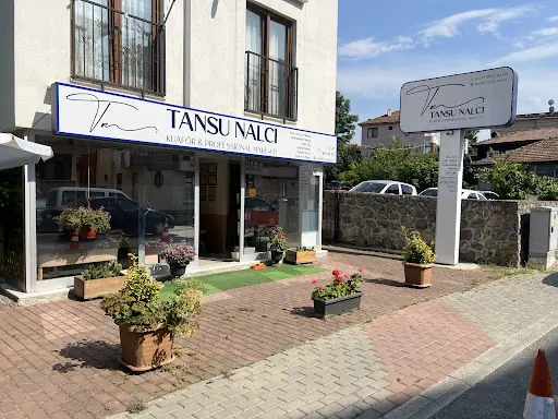 Tansu Nalcı Kuaför & Professional Make-Up 2