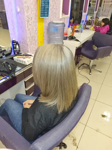 Saloon İsra Bayan Kuaförü