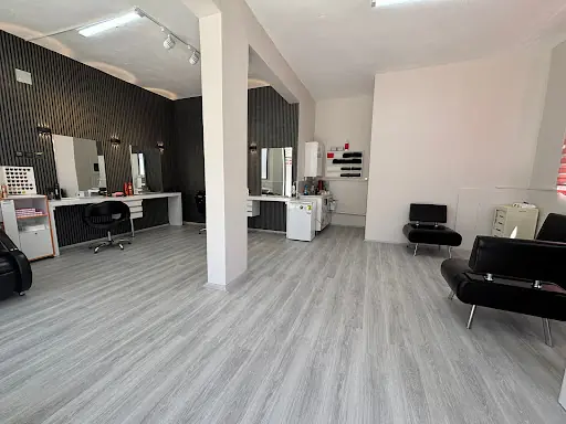 SALOON JUST BEAUTY CENTER BAYAN KUAFÖRÜ 2
