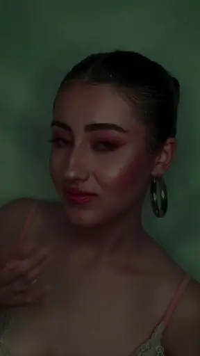 Larissa Bayan Kuaförü 3