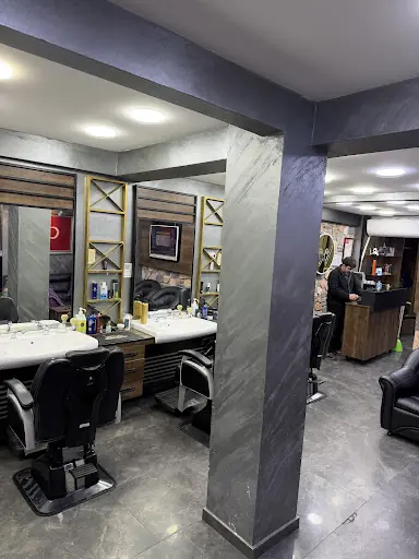 Waterfall Hair Salon for Men and Women – Berber, Beyoğlu, İstanbul (3. fotoğraf)
