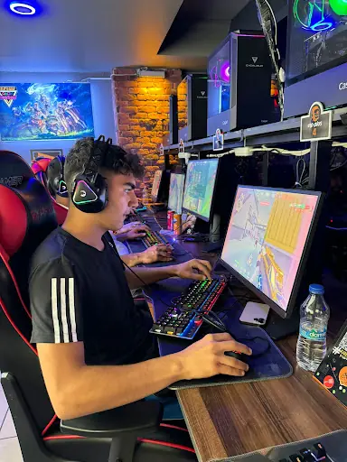 Bin-if E-Spor Merkezi İnternet Cafe ve Playstatıon Oyun Salonu