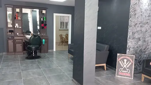 Tarık faruk Erkek Kuaforu 3
