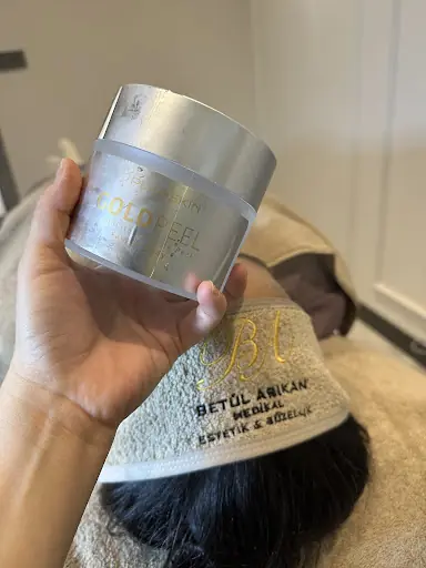 Betül Arıkan Medikal Estetik ve Güzellik 3