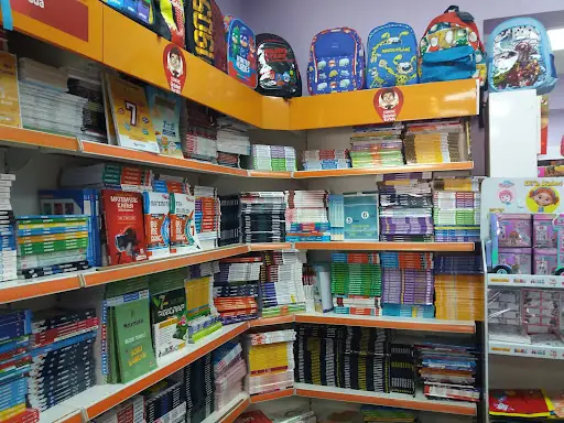 Sezen Kitap Kırtasiye 4