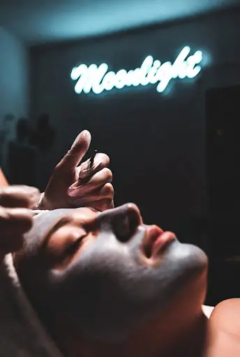Moonlıght Guzellik ve Kuaför Salonu