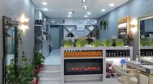 Ayşegül Kuaför & Güzellik Merkezi