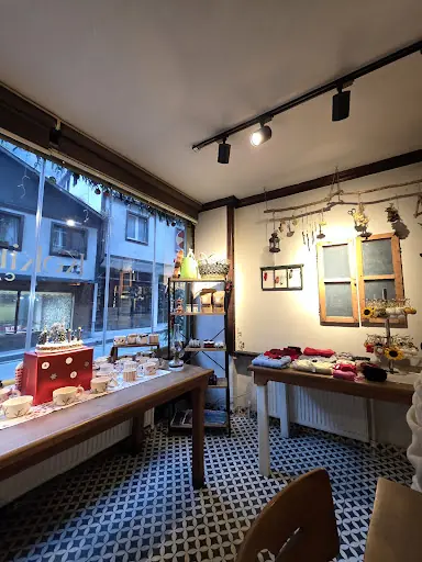 Kokina Cafe 4