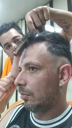İXİR ERKEK KUAFÖRÜ 3