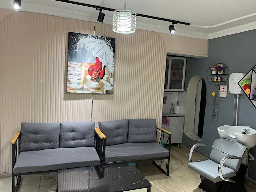 Gizem Bayan Kuaförü 4