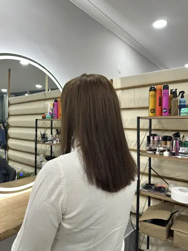 Luna Makeup & Hair Studio 4