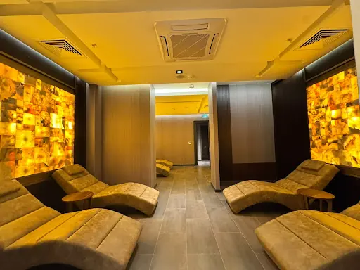 Zenora Club Fitness & Spa