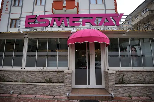 Esmeray Güzellik Salonu 3