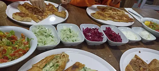 Canlı Pide Salonu 3