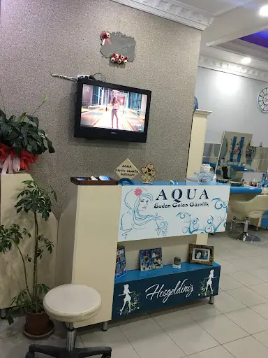 AQUA BAYAN KUAFÖR SALONU 3