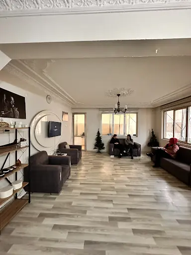 NAZİLLİ GÜZELLİK SALONU 4