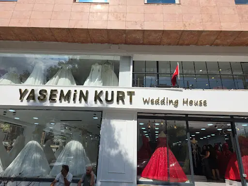 Yasemin Kurt Makeup & Bridal