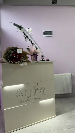 Aura Güzellik Merkezi Kadın Kuaförü 3