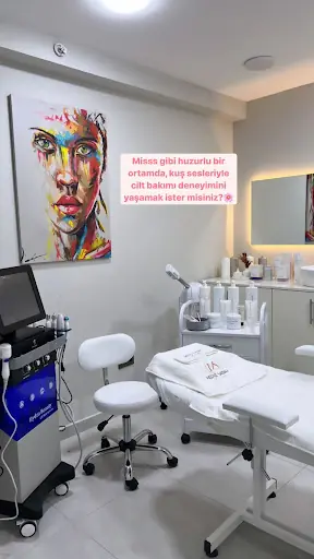 Merve Çelik Beauty 3