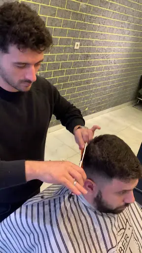 Uğur CB Erkek Kuaförü 3