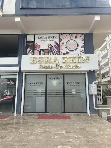 Esra Ekin make-up studio