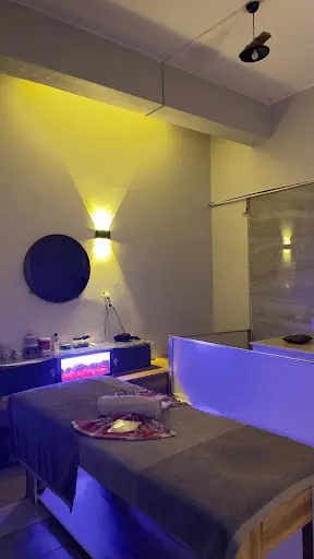 Moonlight spa