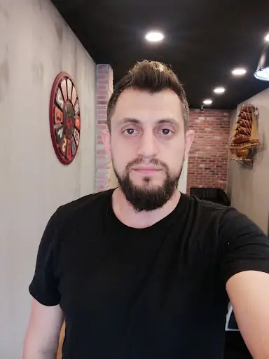 No 34 Barber Shop 4