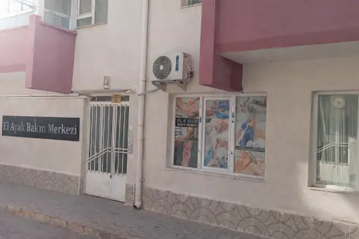 EL AYAK BAKIM MERKEZİ 4