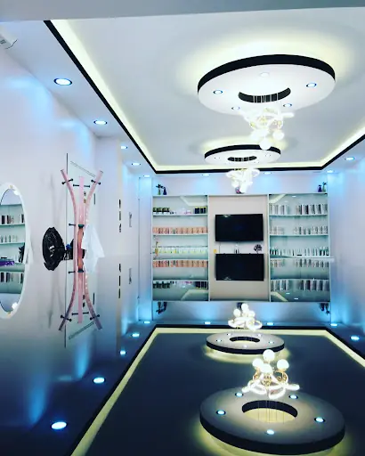 Aydın kuaför salonu& merve Aydın beauty studio 4