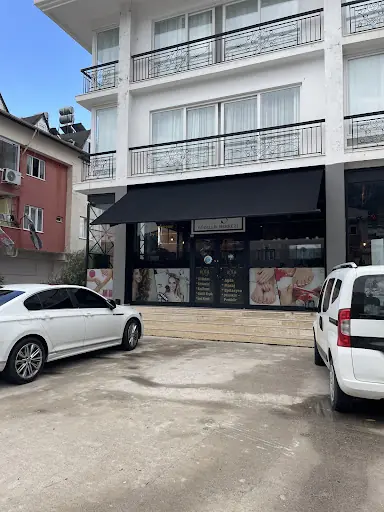 H-H Güzellik Merkezi 3