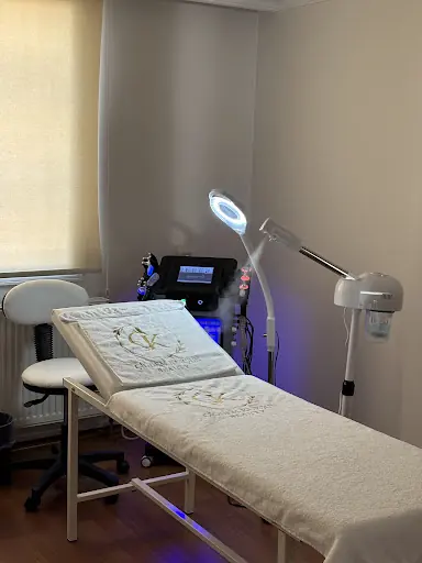 ÇİĞDEM KURŞUN BEAUTY 3