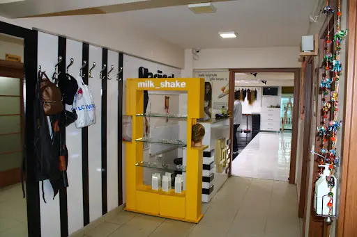 Marjinal Bayan Kuaför ve Güzellik Salonu