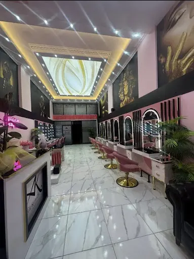 Ayşegül Bayan Kuaför Salonu