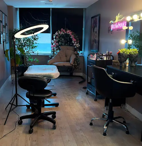 Sabriye Brow Beauty & kaş tasarım güzellik salonu Çorlu 2